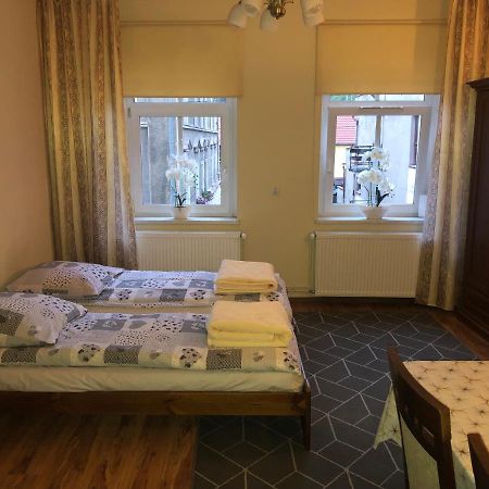 Апартаменты Apartament Na Zdrojowej Лёндек-Здруй Экстерьер фото